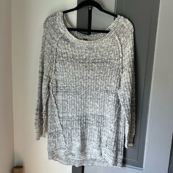 Free People Sweaters - Free People Gray Crew Neck Sweater Cozy Knit